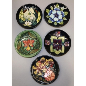 Moorcroft pin outlet dish